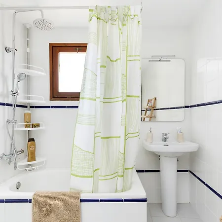 Lets Holidays 1 Minute To The Apartman *