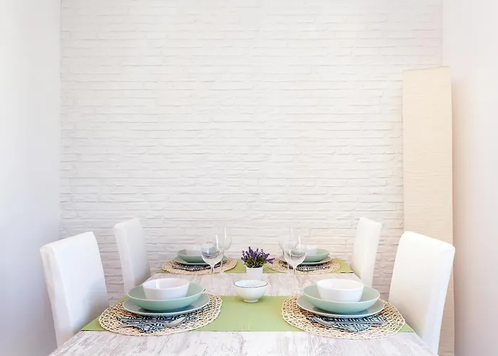 Apartment Lets Holidays Nice Apartment 1 Min To The Beach *