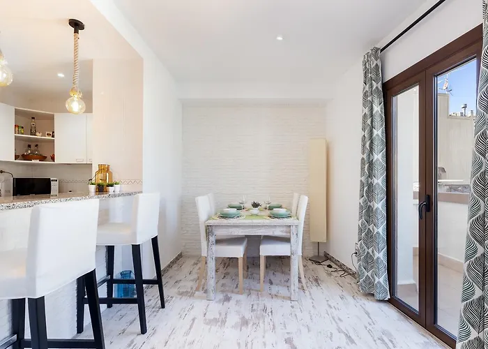 Apartment Lets Holidays Nice Apartment 1 Min To The Beach *